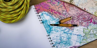 Items yang Wajib Kamu Bawa saat Travelling