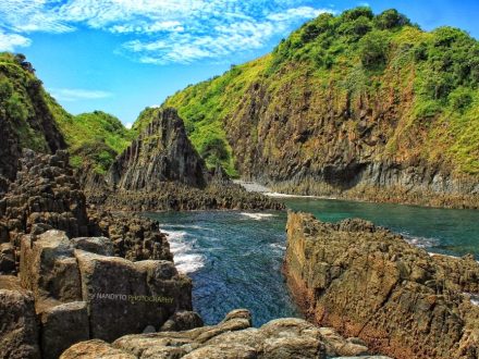 Pemandangan Pantai Semeti Lombok via wisatadilombok.com